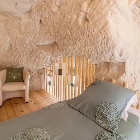 Troglodyte Unique Avec Jacuzzi, Billard Et Jardin, Près De Doué La Fontaine Et Saumur - Fr-1-622-69 Les Ulmes
