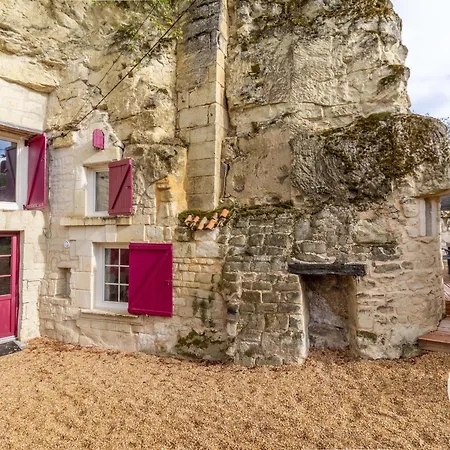 Troglodyte Unique Avec Jacuzzi, Billard Et Jardin, Près De Doué La Fontaine Et Saumur - Fr-1-622-69 Les Ulmes
